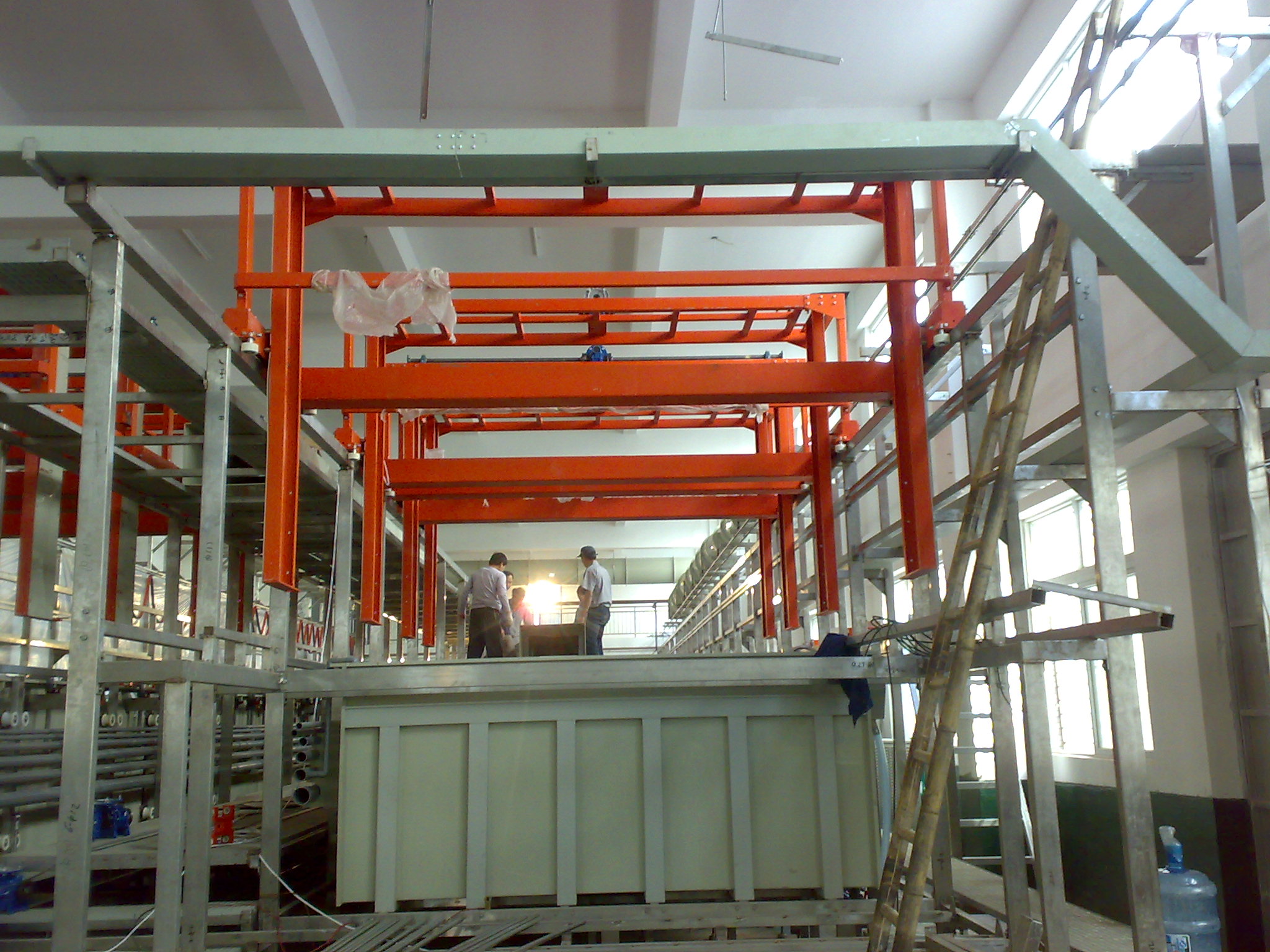 全自動(dòng)龍門式電鍍